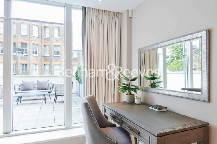 1  bedroom flat to rent in Young Street, Kensington, W8-image 18