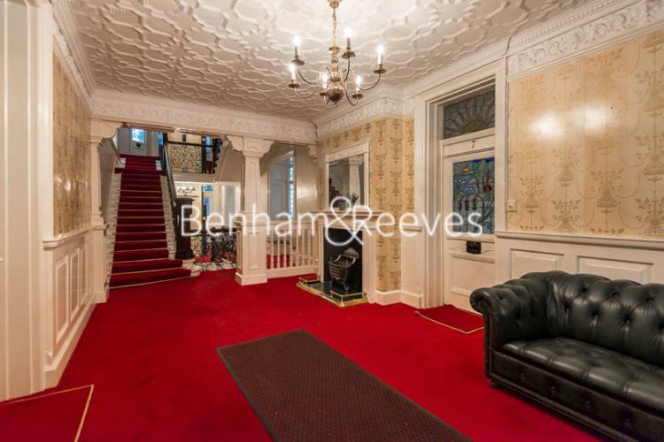 1 bedroom(s) flat to rent in Abingdon Villas, Kensington, W8-image 5