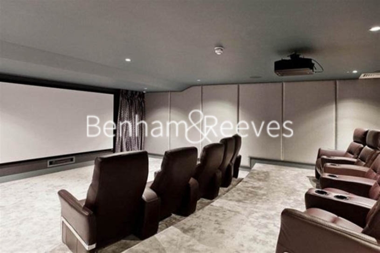 3  bedrooms flat to rent in Kensington High Street, Kensington, W14-image 9