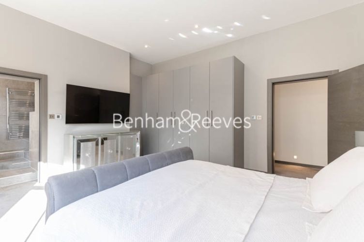 2  bedrooms flat to rent in Kensington Court, High Street Kensington, W8-image 15