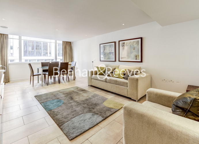 2  bedrooms flat to rent in Young Street, Kensington, W8-image 1