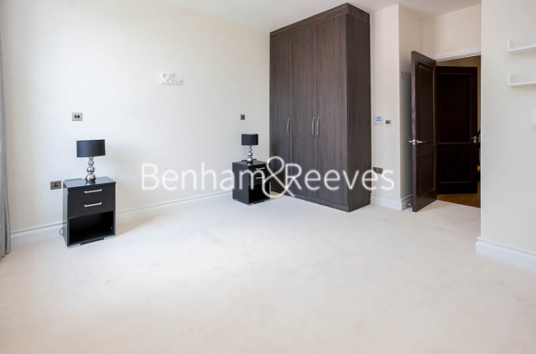 1  bedroom flat to rent in Kensington High Street, Kensington, W8-image 6