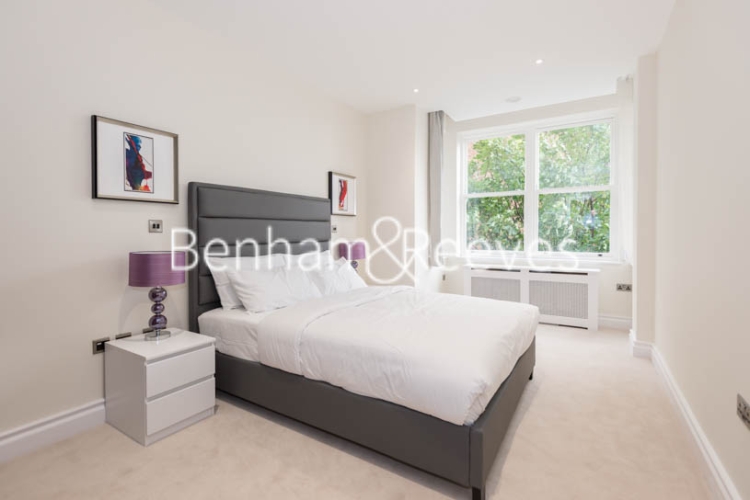 1  bedroom flat to rent in Kensington High Street, Kensington, W8-image 4