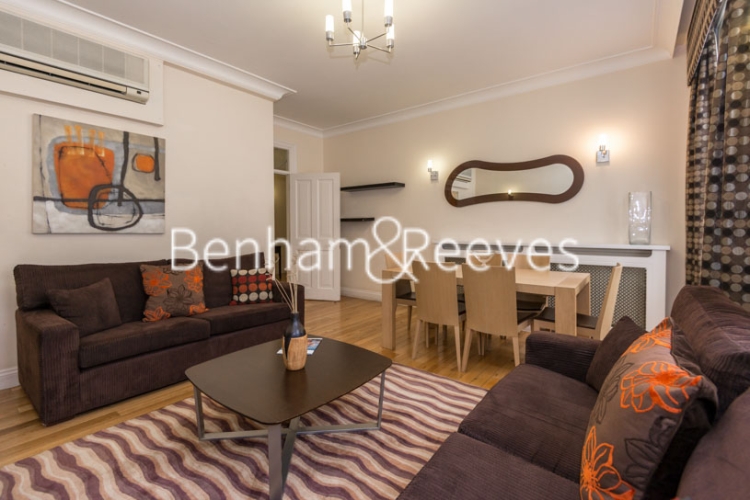 3 bedrooms flat to rent in Prince of Wales Terrace, Kensington, W8-image 1