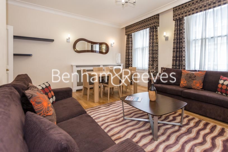 3 bedrooms flat to rent in Prince of Wales Terrace, Kensington, W8-image 5