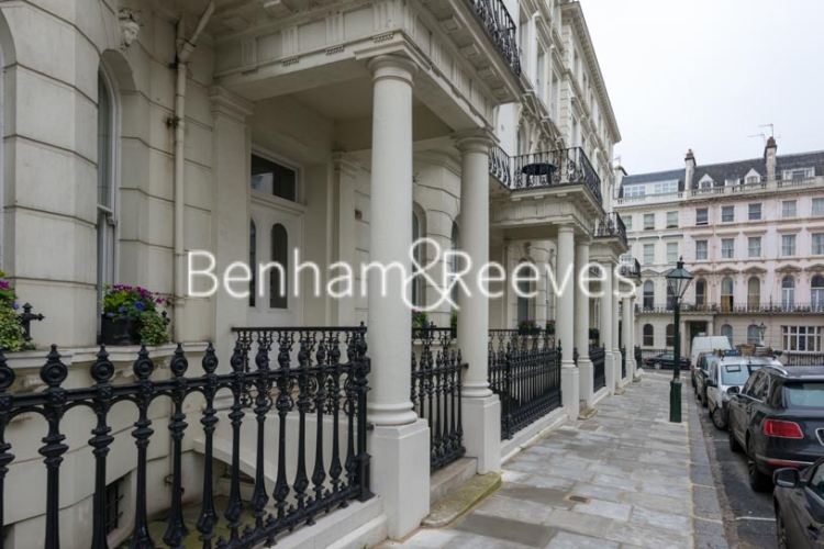 3 bedrooms flat to rent in Prince of Wales Terrace, Kensington, W8-image 10