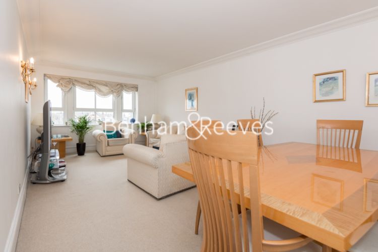 2  bedrooms flat to rent in Regent Court, Kensington, W8-image 3