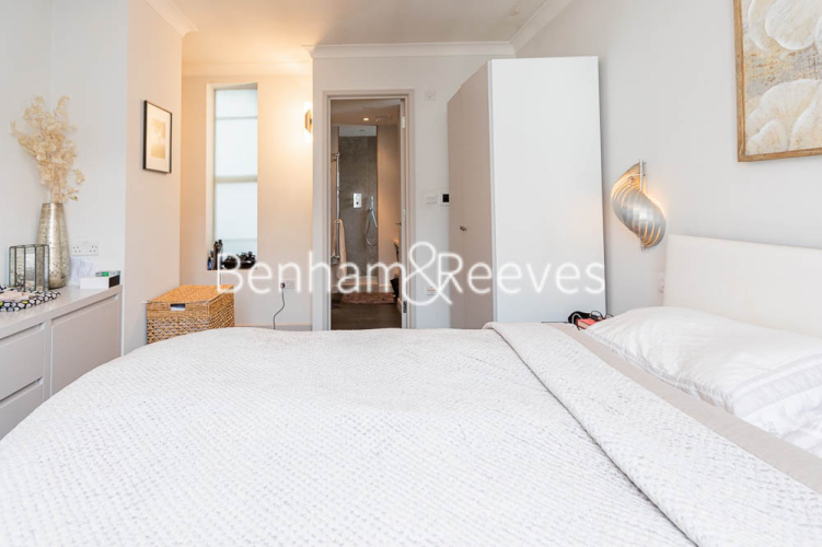 2  bedrooms flat to rent in Elvaston Place, Kensington, SW7-image 7