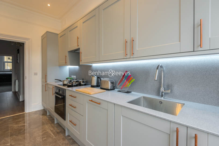 2  bedrooms flat to rent in South Kensington, Kensington, SW7-image 2