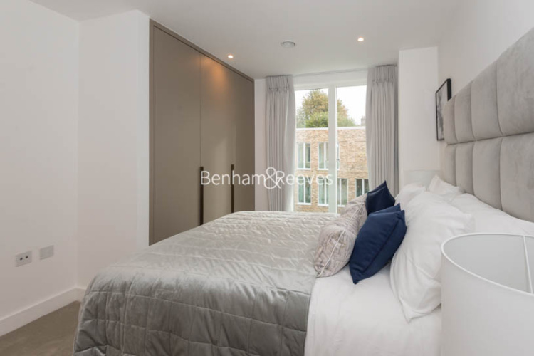 2  bedrooms flat to rent in Sinclair Road, West Kensington,W14-image 13