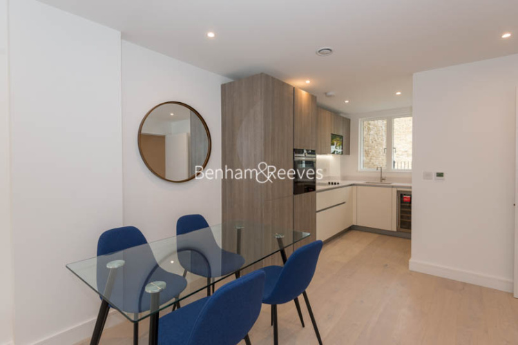2  bedrooms flat to rent in Sinclair Road, West Kensington,W14-image 14