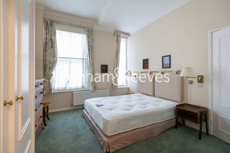 2 bedrooms flat to rent in Kensington Court, Kensington, W8-image 4