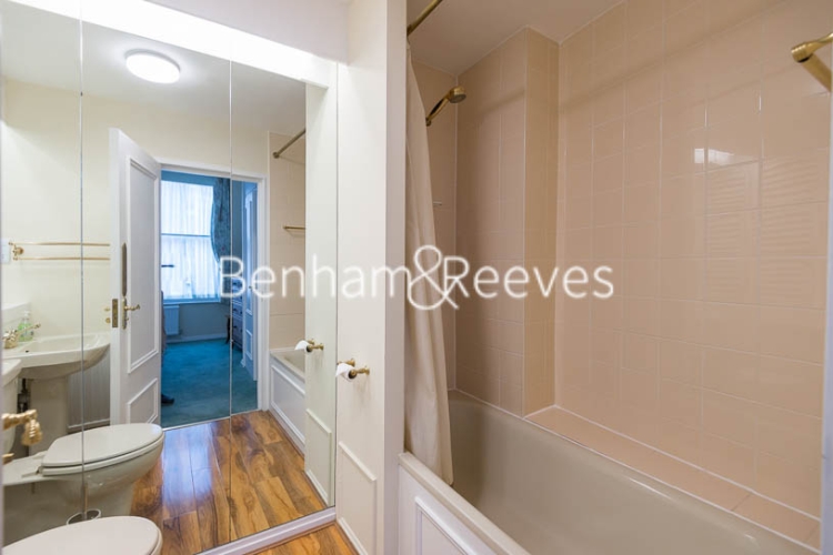 2 bedrooms flat to rent in Kensington Court, Kensington, W8-image 9