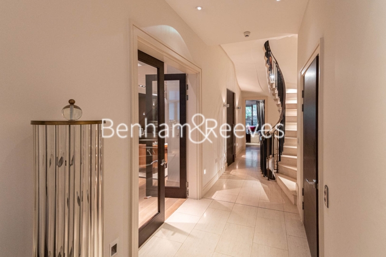 5 bedrooms house to rent in Holland Park, Kensington, W11-image 19