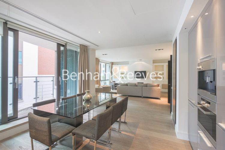 3  bedrooms flat to rent in Thornwood Gardens, Kensington, W8-image 3