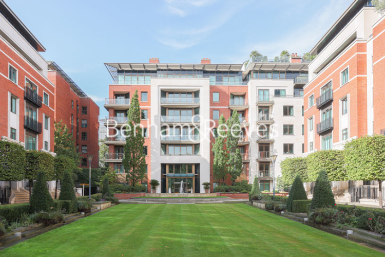 3  bedrooms flat to rent in Thornwood Gardens, Kensington, W8-image 7