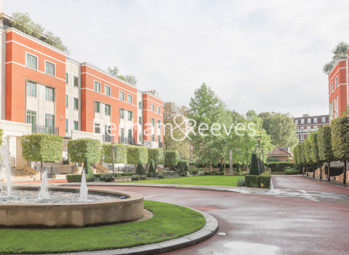 3 bedrooms flat to rent in Thornwood Gardens, Kensington, W8-image 14