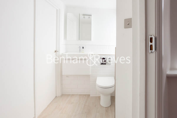 2 bedrooms flat to rent in Holland Park, Kensington, W11-image 7