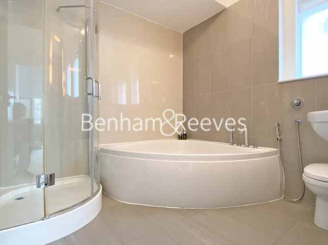 2  bedrooms flat to rent in Courtfield Road, South Kensington, SW7-image 8