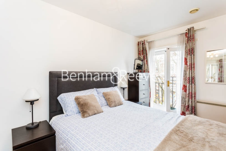 1 bedroom flat to rent in Ashmore House, Russell Road, W14-image 8