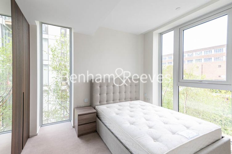 1 bedroom(s) flat to rent in Lillie Square, Earls Court, SW6-image 3