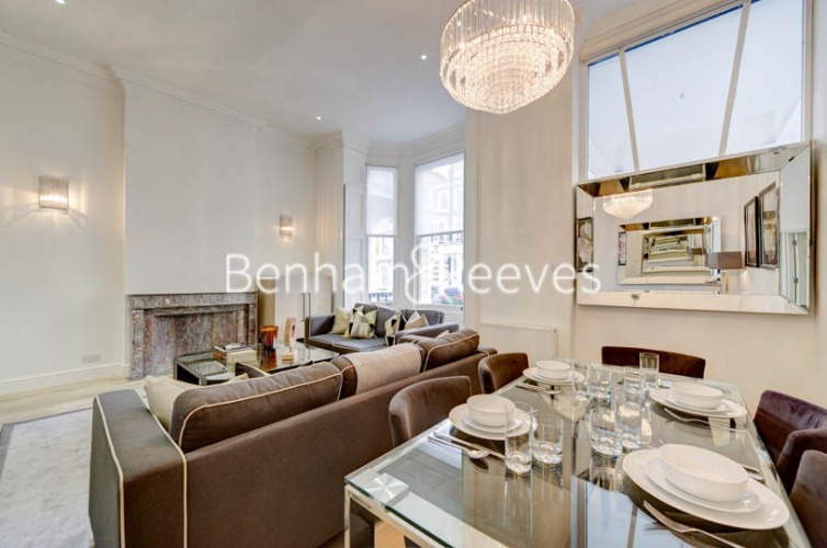 4 bedrooms flat to rent in Lexham Gardens, Kensington, W8-image 2