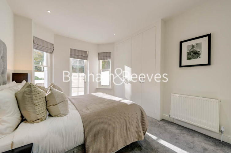 4 bedrooms flat to rent in Lexham Gardens, Kensington, W8-image 13