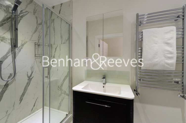 4  bedrooms flat to rent in Lexham Gardens, Kensington, W8-image 16