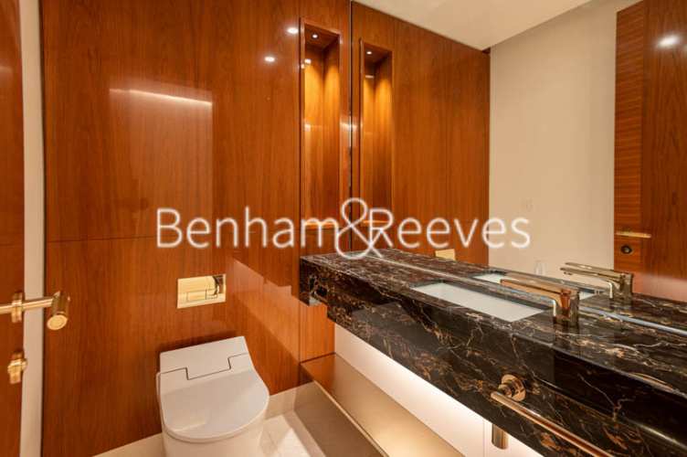 1 bedroom flat to rent in Lancer Square, Kensington, W8-image 9