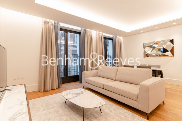 1 bedroom flat to rent in Lancer Square, Kensington, W8-image 6