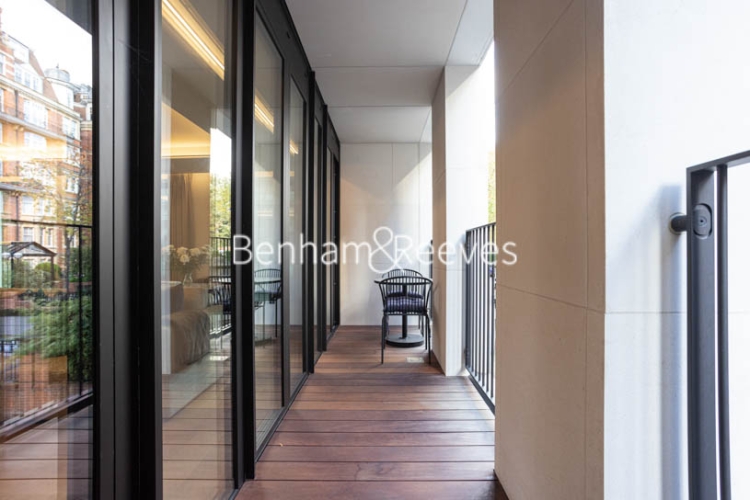 2  bedrooms flat to rent in Lancer Square, Kensington, W8-image 6