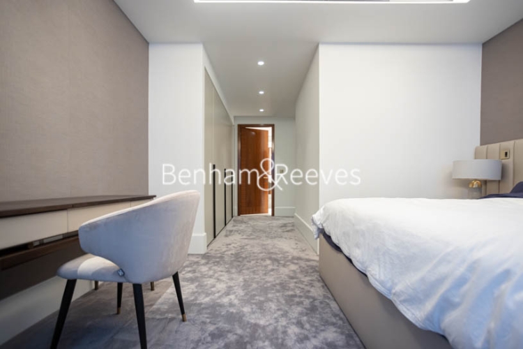 2 bedrooms flat to rent in Lancer Square, Kensington, W8-image 18