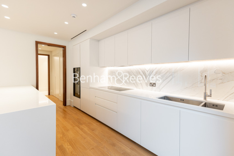2  bedrooms flat to rent in Lancer Square, Kensington, W8-image 2
