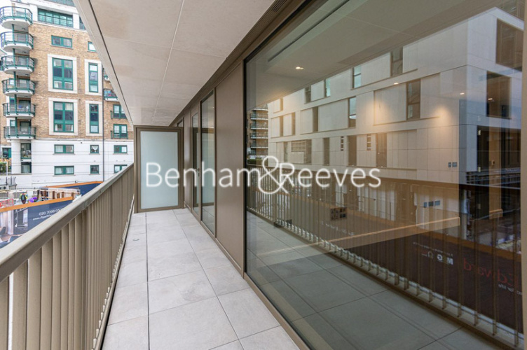 1 bedroom flat to rent in Sherrin House, Royal Warwick Square, W14-image 6