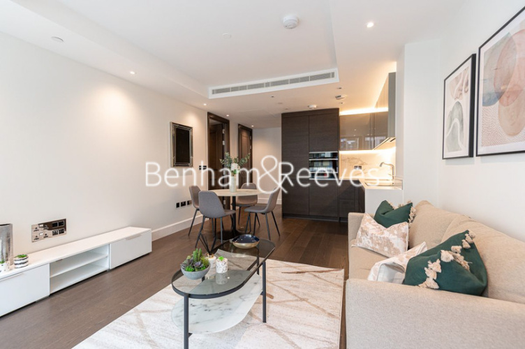 1 bedroom flat to rent in Sherrin House, Royal Warwick Square, W14-image 8