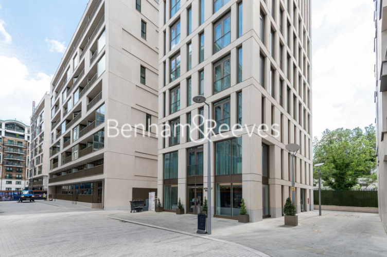 1 bedroom flat to rent in Sherrin House, Royal Warwick Square, W14-image 13