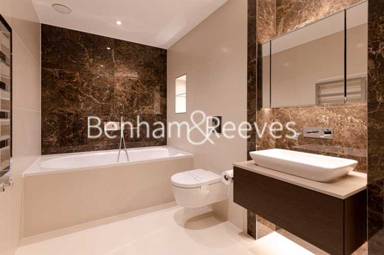4  bedrooms house to rent in Sherrin House, Royal Warwick Square, W14-image 4