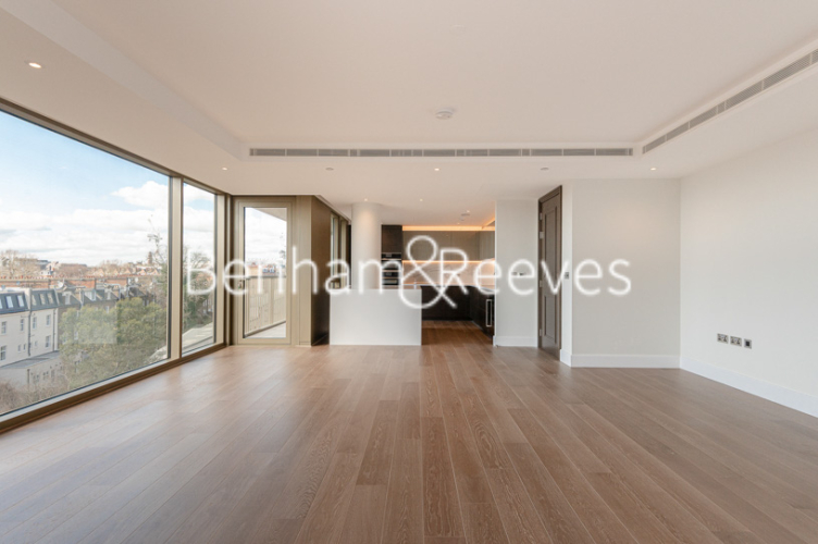4  bedrooms house to rent in Sherrin House, Royal Warwick Square, W14-image 6