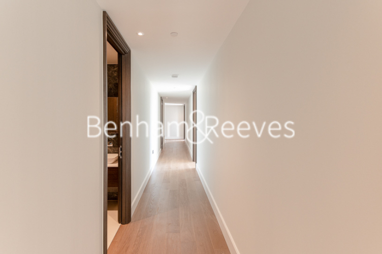 4  bedrooms house to rent in Sherrin House, Royal Warwick Square, W14-image 24