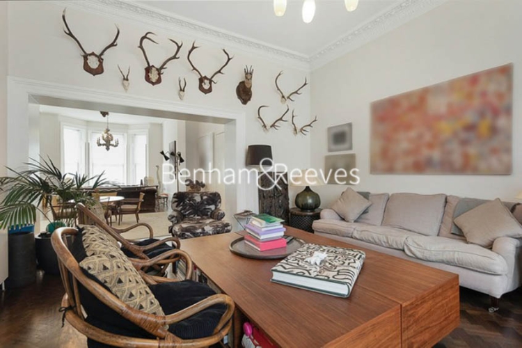5  bedrooms flat to rent in Holland Park, Kensington, W11-image 1