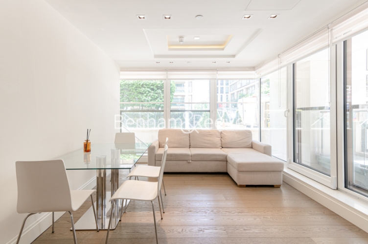1  bedroom flat to rent in Kensington High Street, Kensington, W14-image 1