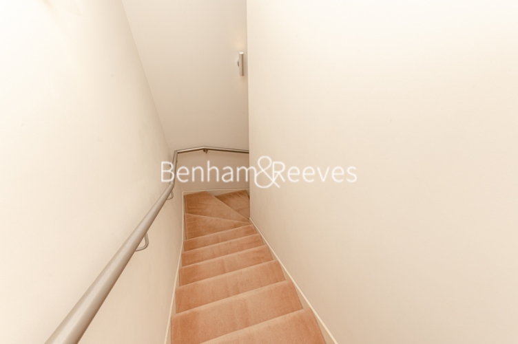 1  bedroom flat to rent in Kensington High Street, Kensington, W14-image 19