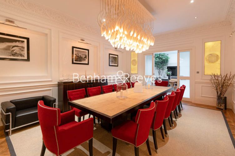 4 bedrooms flat to rent in Queens Gate Terrace, Kensington, SW7-image 3