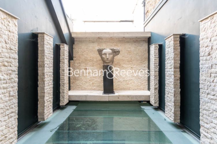 4  bedrooms flat to rent in Queens Gate Terrace, Kensington, SW7-image 7