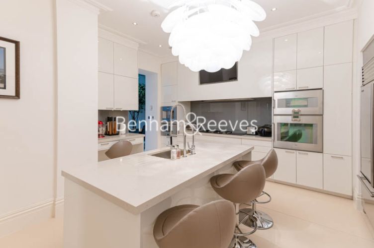 4 bedrooms flat to rent in Queens Gate Terrace, Kensington, SW7-image 10