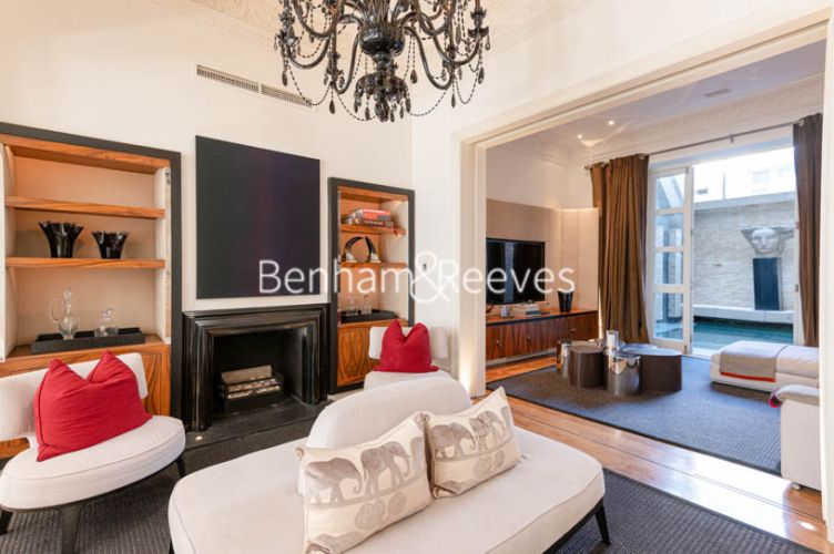 4  bedrooms flat to rent in Queens Gate Terrace, Kensington, SW7-image 16