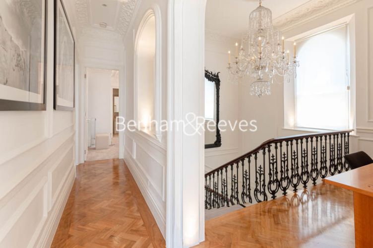 4 bedrooms flat to rent in Queens Gate Terrace, Kensington, SW7-image 19