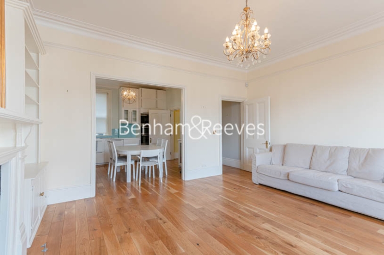 3 bedrooms flat to rent in Abingdon Road, Kensington, W8-image 16