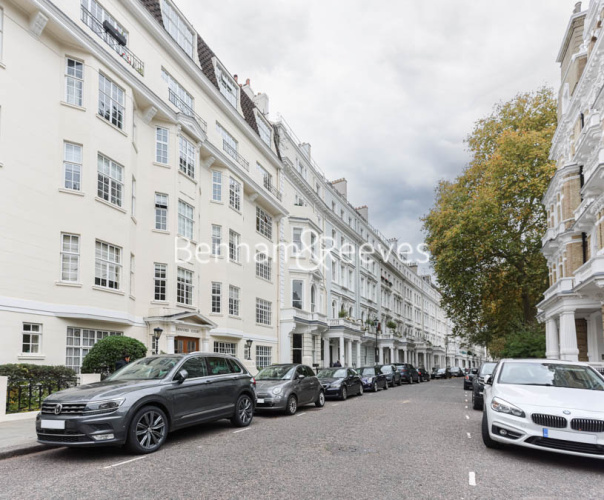 2  bedrooms flat to rent in Stanford Court, Kensington, SW7-image 14