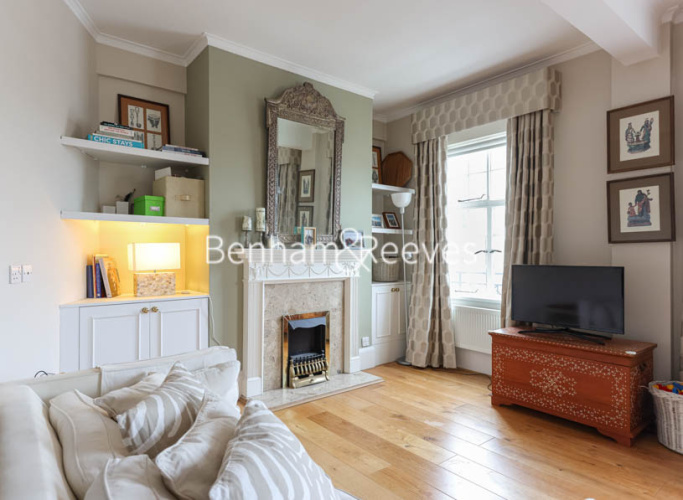 2  bedrooms flat to rent in Stanford Court, Kensington, SW7-image 15